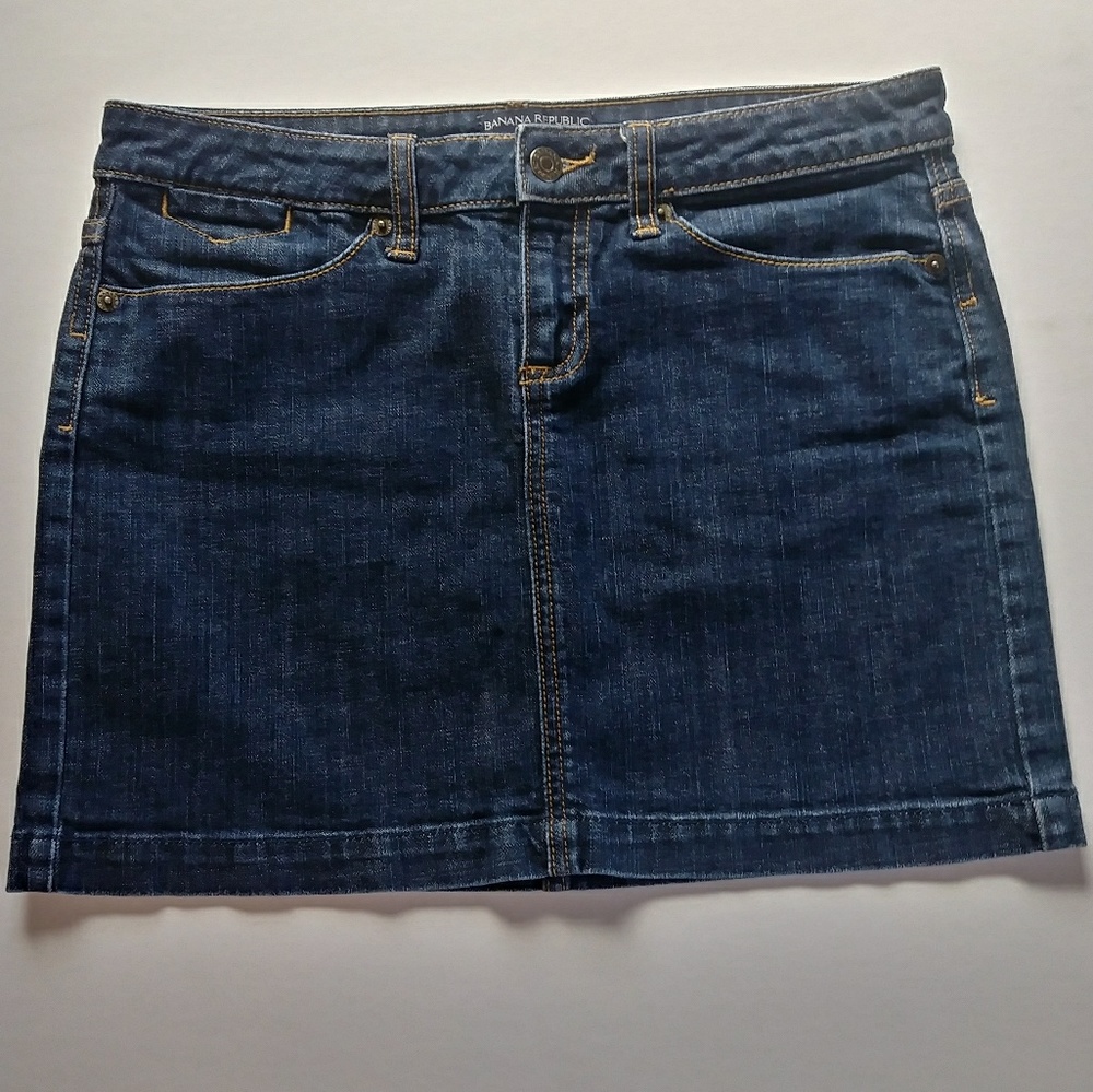 Banana Republic petites denim skirt